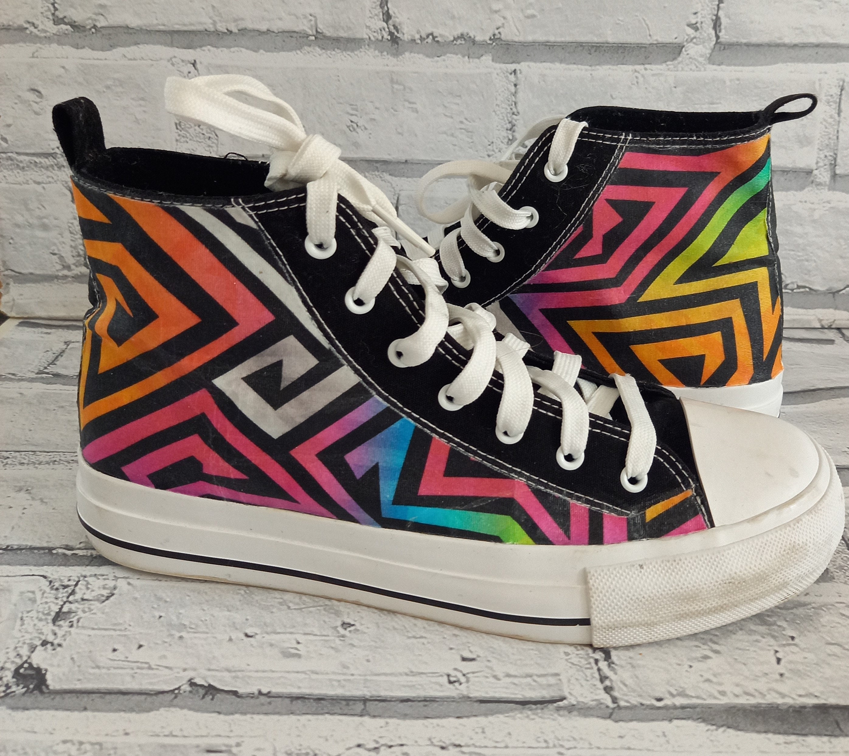 Aztec cheap tennis shoes