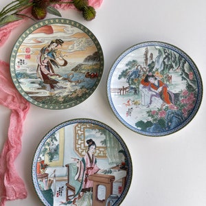 Imperial Jingdezhen Porcelain Collector&#39;s Plate - Yuan-Chun Red Mansion Beauties - Asian Art by Jiang Xue-Bing and Zhao Huimin