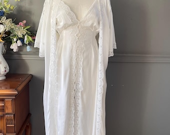 Vintage 80s White Silk Nightgown & Robe Set – Sheer Lace Trim – M/L Size