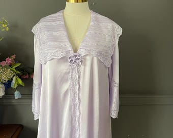 Vintage 1980s Purple Silk Nightgown Robe Set Lace Detail Large Peignoir Set Romantic Lingerie