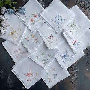 12-Piece Vintage Handkerchief Set – Embroidered Floral Cotton Hanky – Wedding Gift, Bridal Shower, Elegant Napkin for Special Occasions