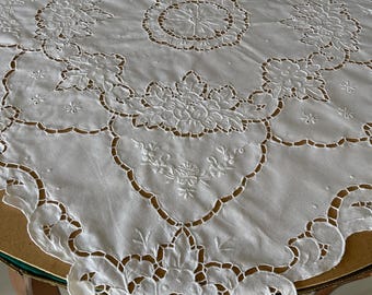 90年代ヴィンテージ刺繍テーブルクロス - レトロな花柄ポリエステル