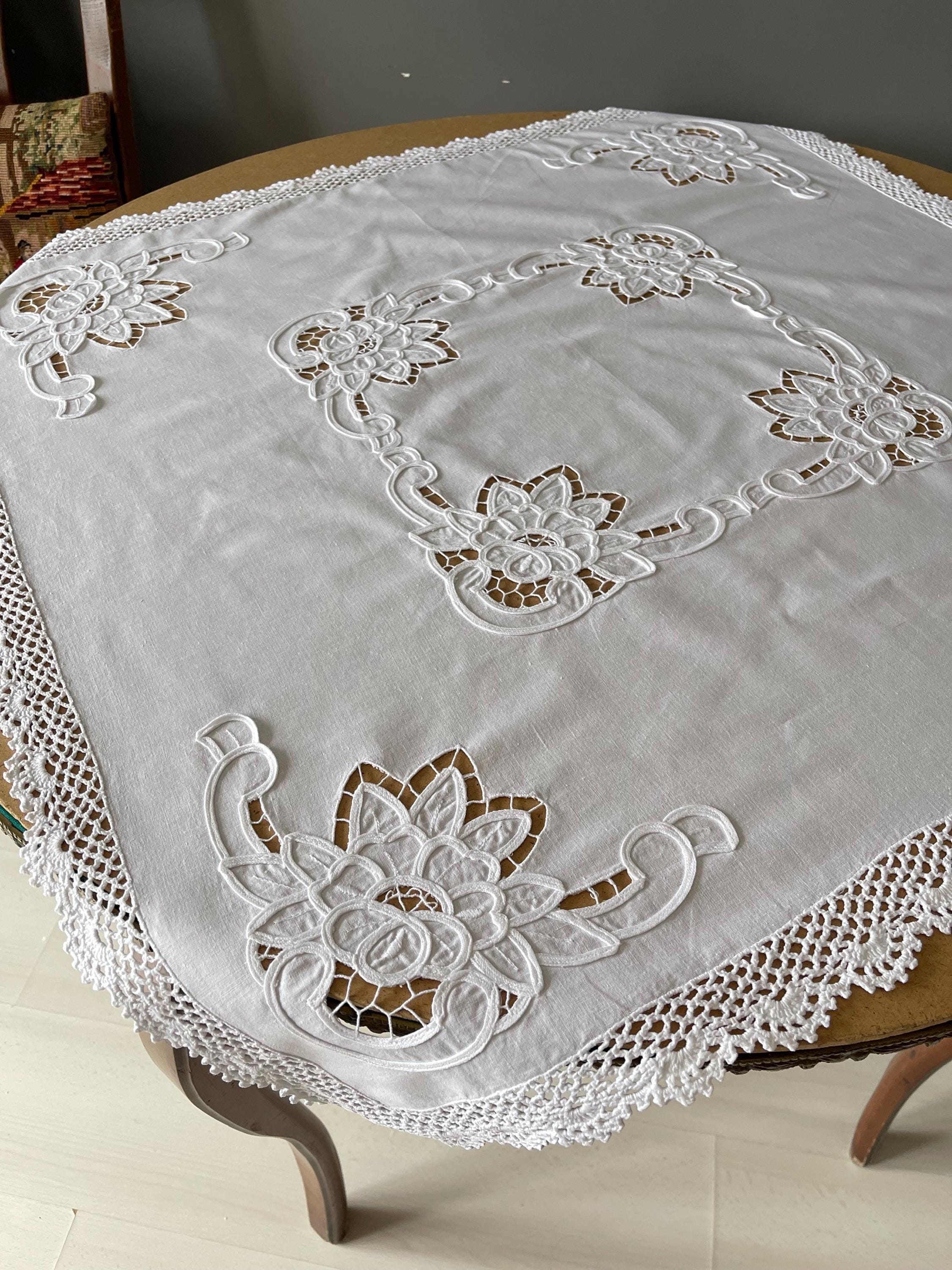 ホワイト レース編み テーブルクロス ハンドメイド　ビンテージ il_fullxfull.7285326262_mpgk.jpg