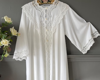 Jersey Nightgown Robe Set – White Lace Sleepwear - Small - 1980s