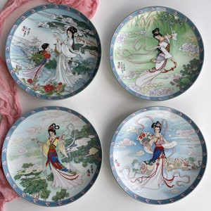 Imperial Jingdezhen Porcelain Collector&#39;s Plate - Yuan-Chun Red Mansion Beauties - Asian Art by Jiang Xue-Bing and Zhao Huimin