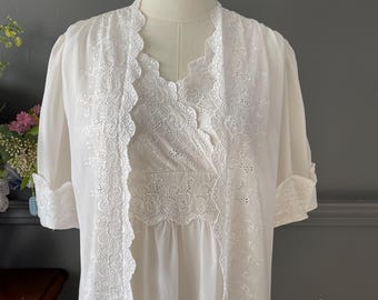 Vintage Ecru Silk Nightgown & Robe Set – 1980s Embroidered Sleepwear - Elegant Feminine Loungewear - Small