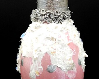 Handgemaakt kerstornament met ganzenei