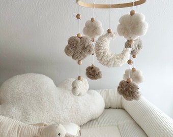 Mobile "Little Moonlight"| Wiegenmobile|Wolkenmobile| Babymobile| Filzmobile| Filzgirlande| taupe| Naturfarben