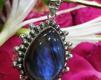 925 Sterling silver pendant with labradorite blue fire gemstone, handmade pendant, birthstone pendant, personalised pendant, Gift For her
