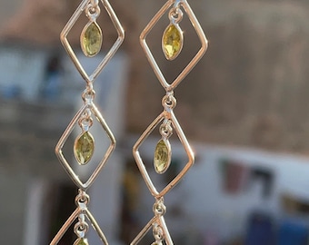 Natural Peridot Silver Earring- 925 Sterling Silver earrings- Jewelry Gift earring- Green Stone Earring- August Birthstone Earring- Gift