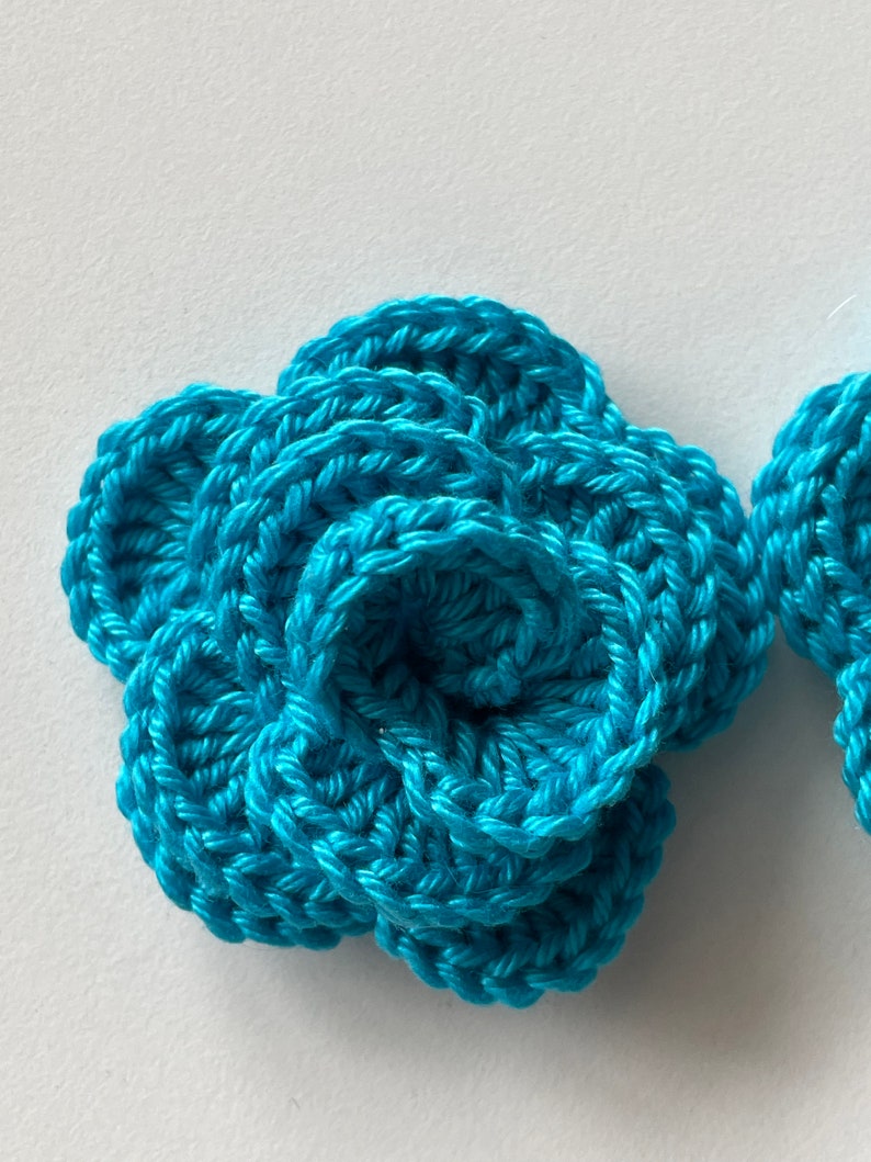 sewing accessories 3D rose small flower decoration Crochet Flower Applique blue flower