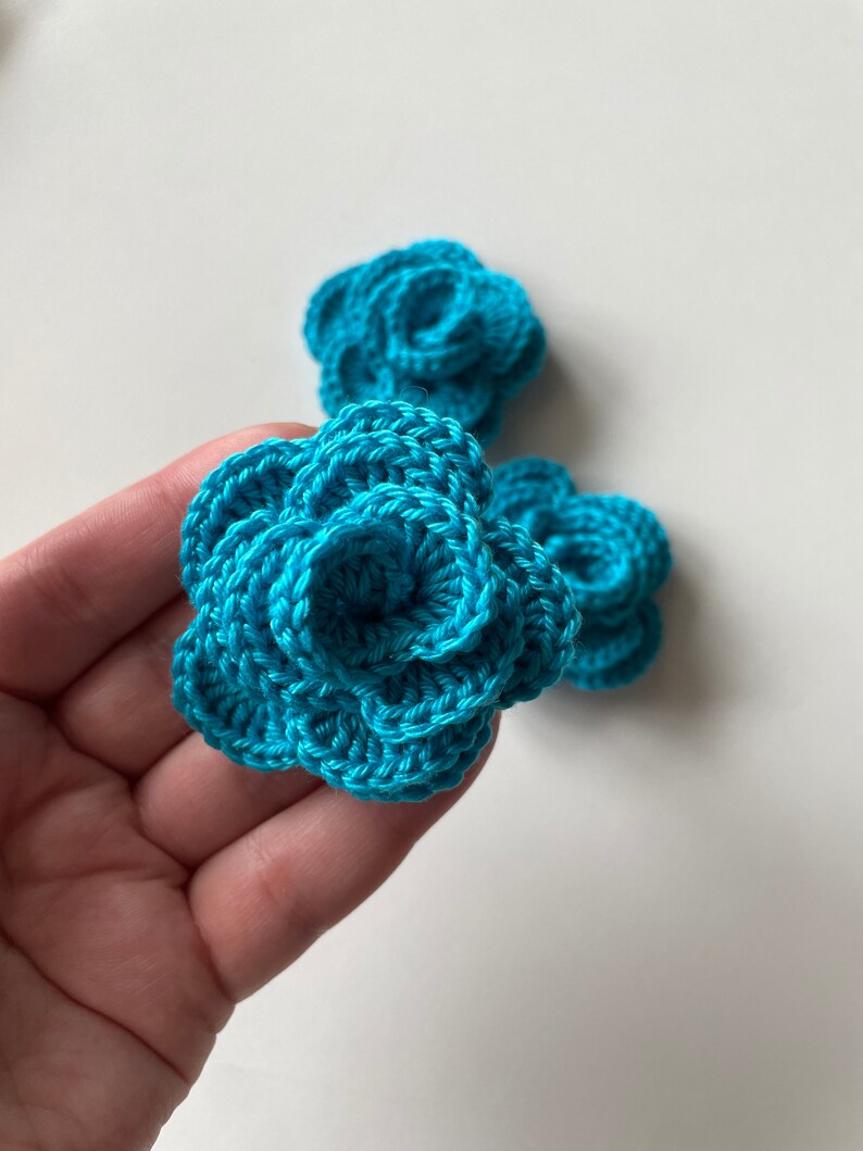 sewing accessories 3D rose small flower decoration Crochet Flower Applique blue flower