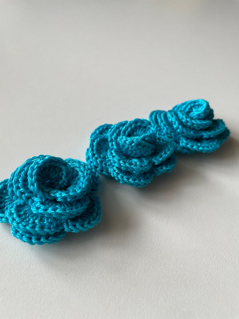 sewing accessories 3D rose small flower decoration Crochet Flower Applique blue flower