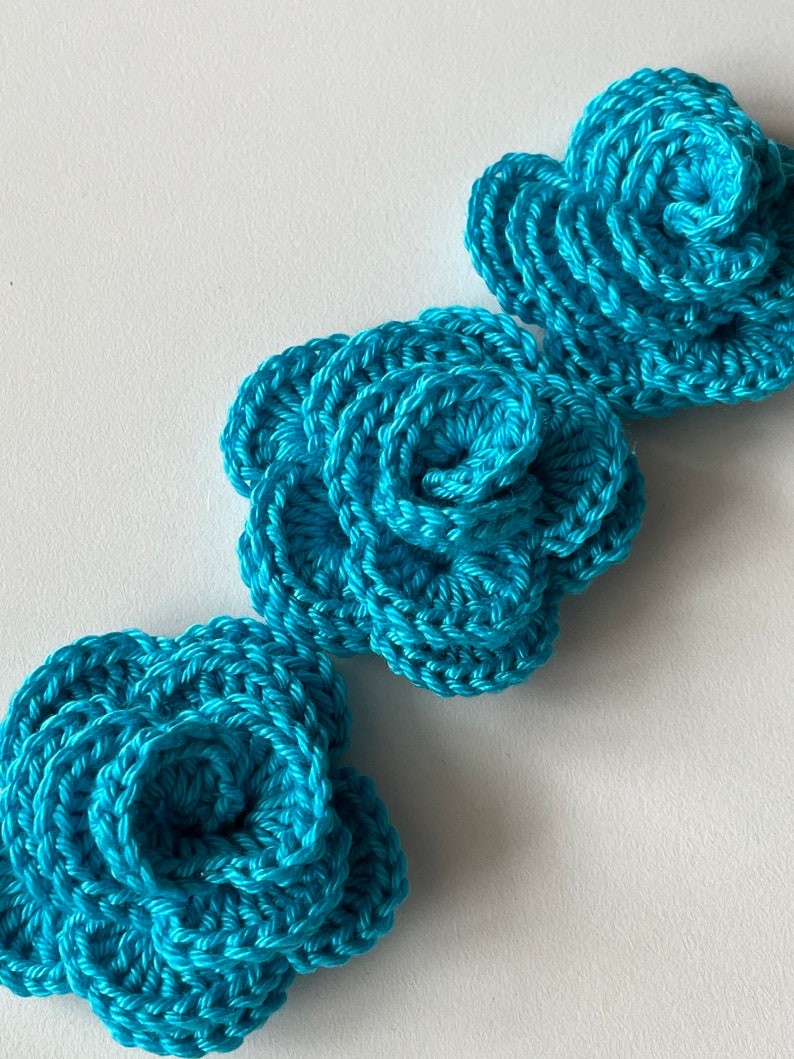 sewing accessories 3D rose small flower decoration Crochet Flower Applique blue flower