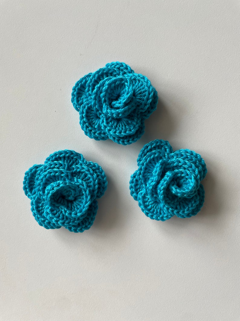 sewing accessories 3D rose small flower decoration Crochet Flower Applique blue flower