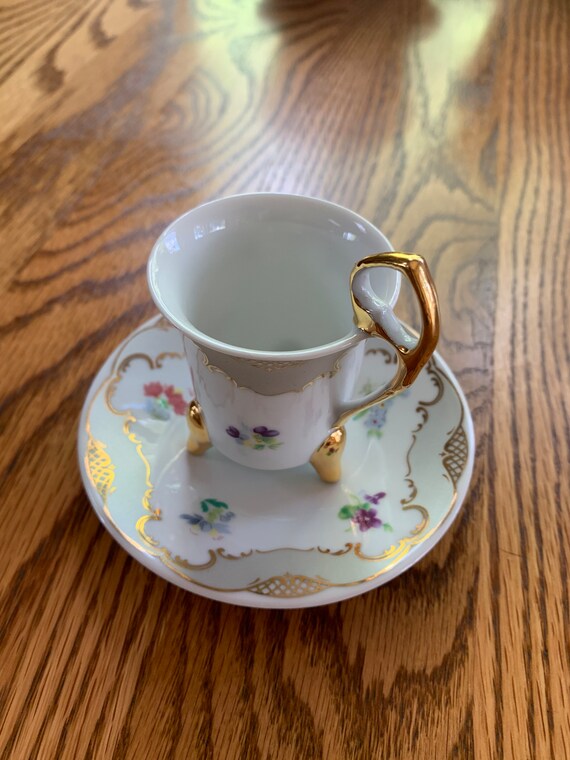 Tiger Yedi Inc Porcelain Japan Gold Leaf Teacup With Saucer
