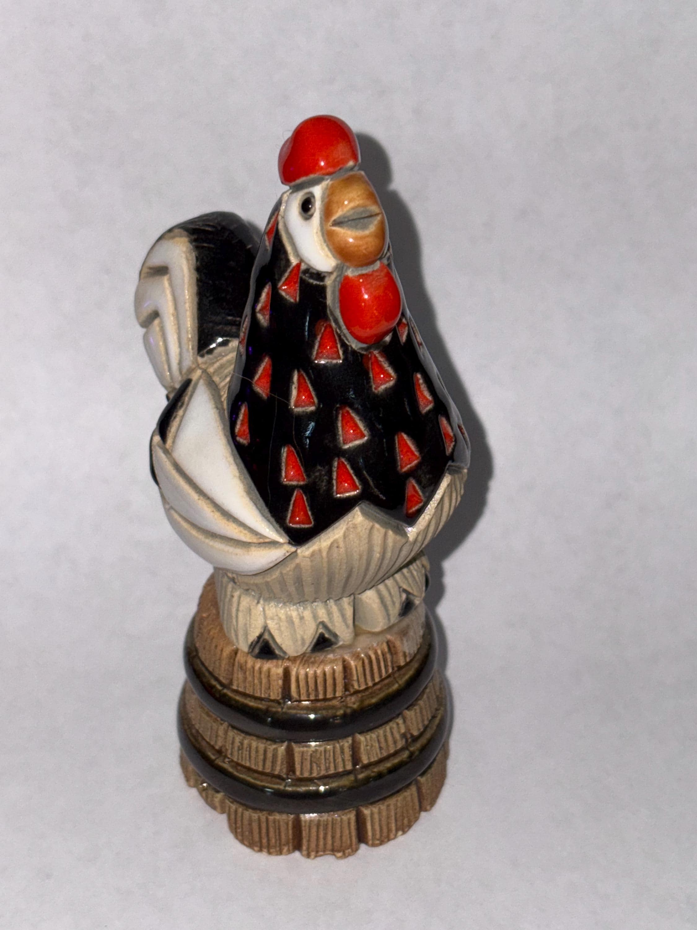 A 1970s Retired Artesania Rinconda, Uruguay, Carved Art Pottery