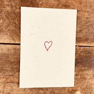 Einpflanzbare Karte zum Valentinstag Nachhaltige Karte aus Samenpapier Karte mit Blumensamen besondere Karte kleines Herz rosa