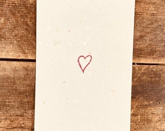 Einpflanzbare Karte zum Valentinstag Nachhaltige Karte aus Samenpapier Karte mit Blumensamen besondere Karte kleines Herz rosa