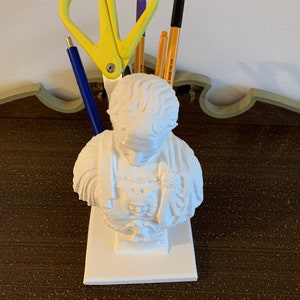 Caesar Bust Pen Holder Artistic pen organizer in antique design for stylish office decoration and inspired work environment image 4