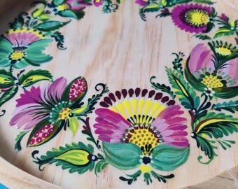 Decorative wooden tray Petrykivka painting flower wreath round