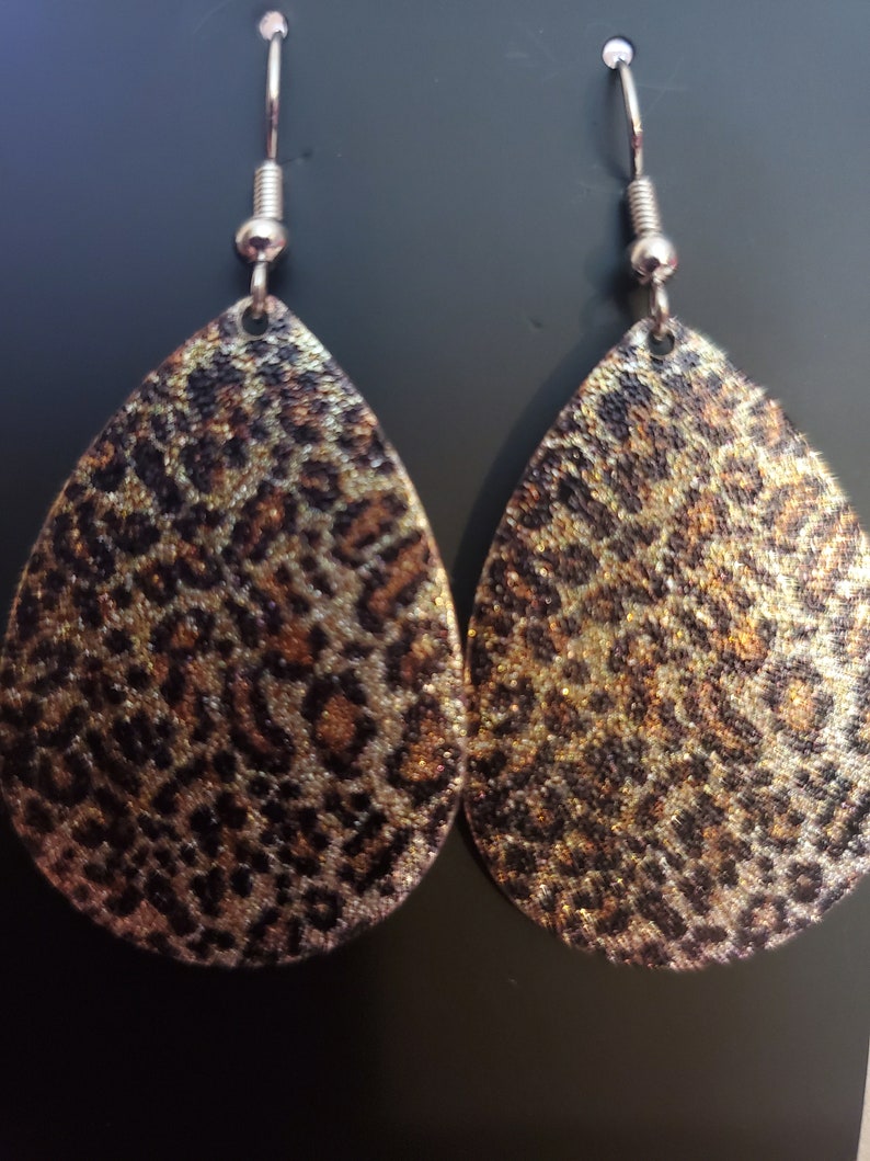 Animal print teardrop earrings