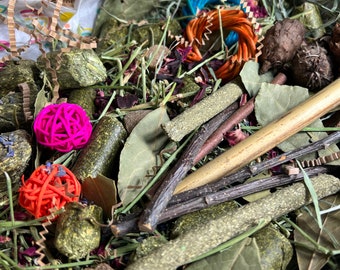 Busy Bunny Foraging Box