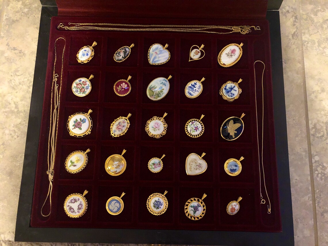 25 Pendants of the Worlds Greatest Porcelain Houses and the Etsy