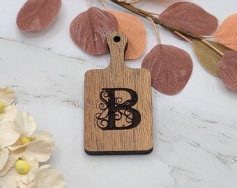 Miniature Dollhouse Custom Cutting Board, Doll House Accessories, 1:12 Scale Kitchen Décor, Dollhouse Personalized Miniatures
