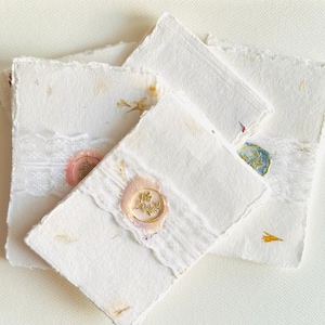 Handmade flower petal white paper for craft,handcrafted deckled edge cotton paper,wedding paper calligraphy paper watercolour paper