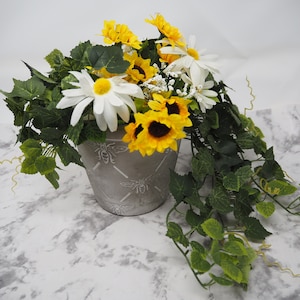 Concrete Flower Pot with Engraved Bees Filled with Sunflowers, Daisies and Trailing Ivy