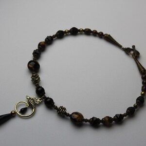 pendant with tiger eye stones