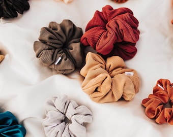 Fall Scrunchies - Ribbed Knit, Chunky Knit Scrunchie in Oversized and Regular Size // Burgundy, Olive, Tan Yellow, Light Grey