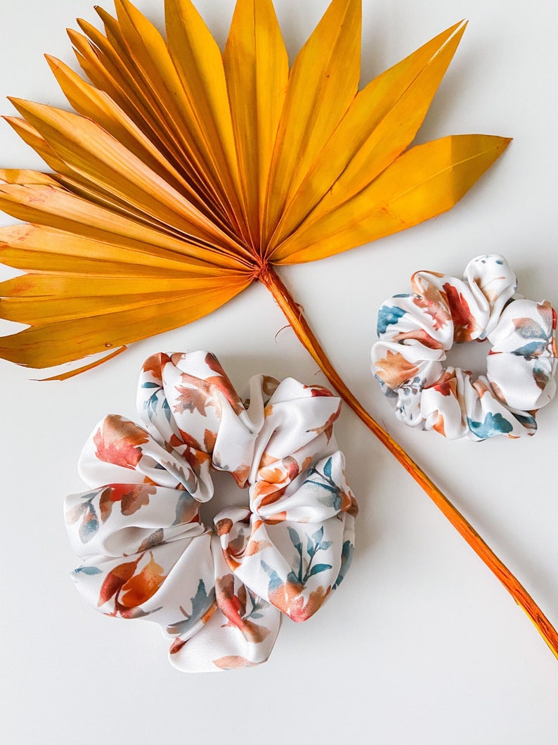 Fall Leaves Scrunchie Autumn Leaves Patterned Scrunchie, Oversized Fall Scrunchie, Regular Sized Fall Foliage Hair Accessory image 1