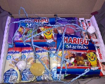 Cajas de dulces y chocolate