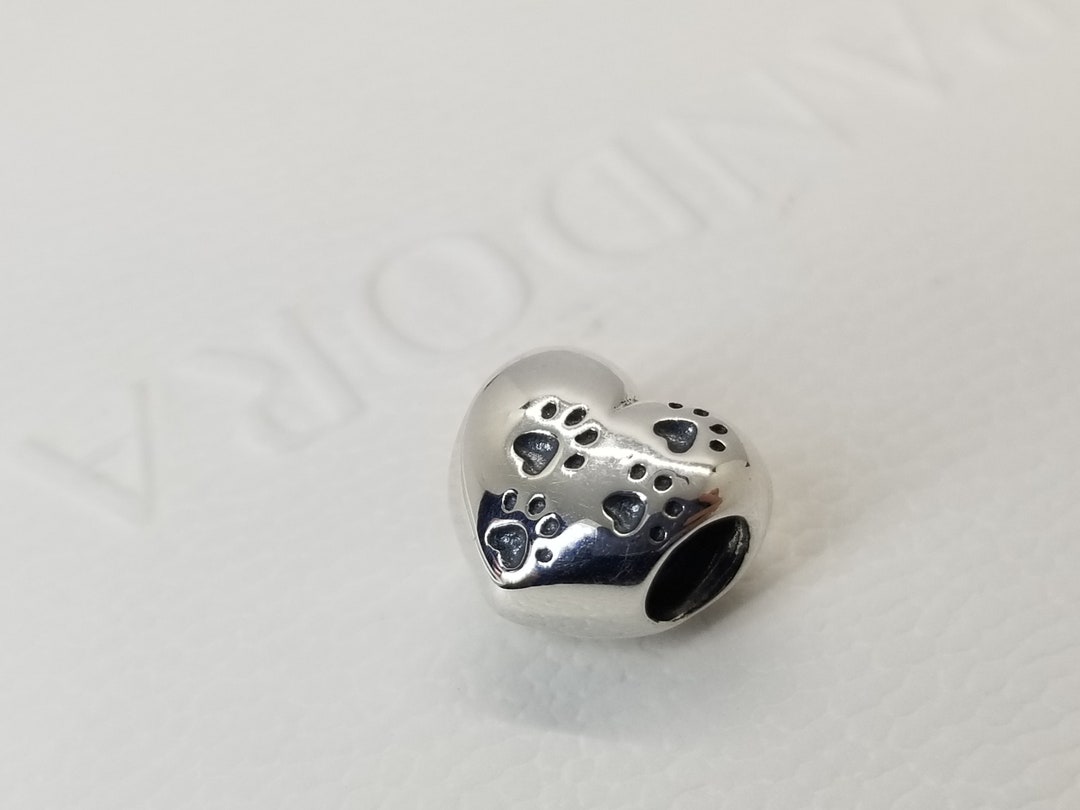 Cat Paw Prnt Necklace | Paw Jewelry, Paw Prnt Necklace, Paw Pendants