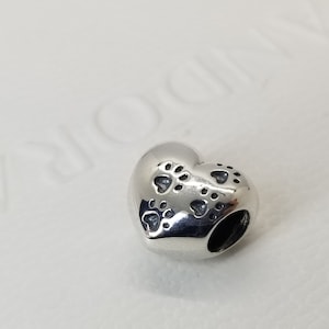 Authentic Pandora  My Sweet Pet Paw Print Heart Charm / New / s925 Sterling Silver / Velvet Gift Pouch