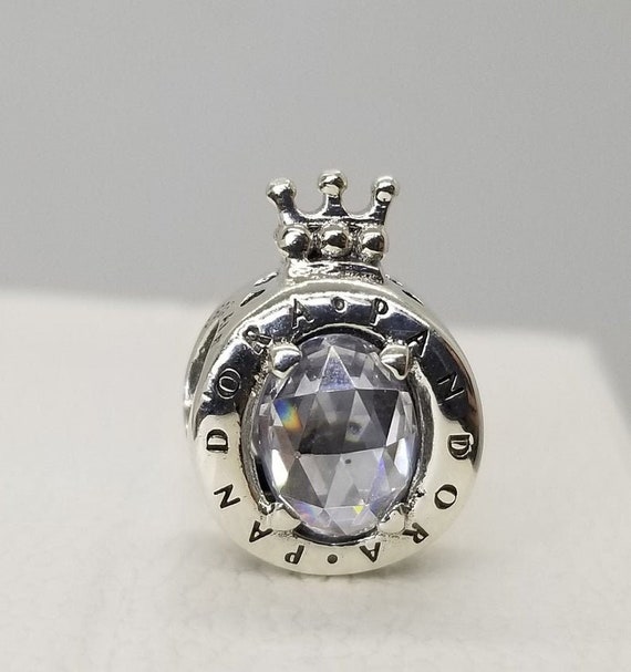 PANDORA Moments スパークリングクラウン Oスネークチェーン クリアキュービックジルコニア 925スターリングシルバー チャームブレスレット, 1 Count (P並行輸入 PANDORA Moments スパークリングクラウン Oスネークチェーン