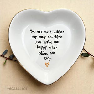 Plato de cerámica para anillos: "Eres mi sol", porta joyas personalizado