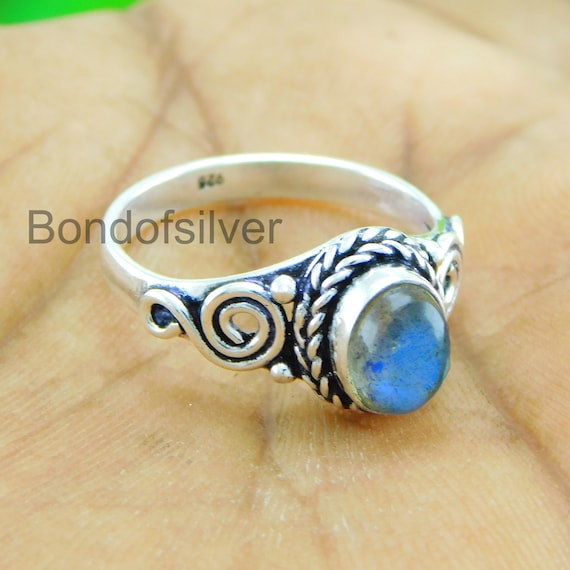 Round Labradorite Rope Twist Band Ring Sterling Silver Round Labradorite Rope Twist Band Ring Sterling Silver