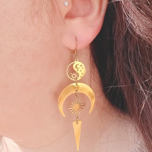 Boucles d'oreilles soleil lune acier doré Idée cadeau fête des mères Bijoux cadeau Livraison offerte Bijoux avec soleil et lune image 2