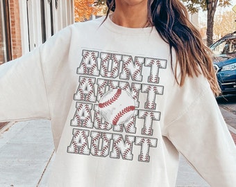 Baseball Aunt Sweatshirt Aunt Baseball Shirt Gift for Baseball Game Day Sweatshirt Auntie Sweater Retro Softball Shirt Ballpark Aunt Shirt