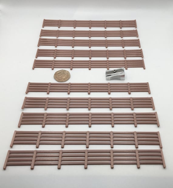 1:76-7 Pack Model Railway Miniature Scenery TYPES OF FARM GATES OO SCALE 1:76-7 Pack Model Railway Miniature Scenery TYPES OF FARM GATES OO SCALE