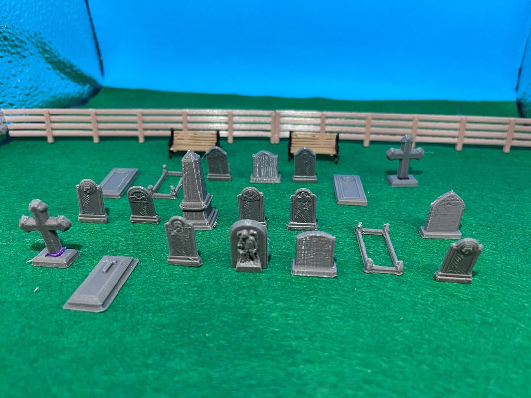 Model3 13-Pack OO Gauge Grey Gravestones – Model Railway Scenery, Halloween Diorama