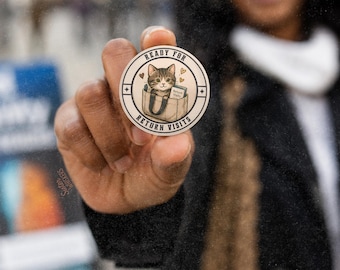 The Sister Whiskers Pin Collection™ | Gezellige JW-spelden | Bemoedigende ministeriegeschenken | 1,25" badgeset