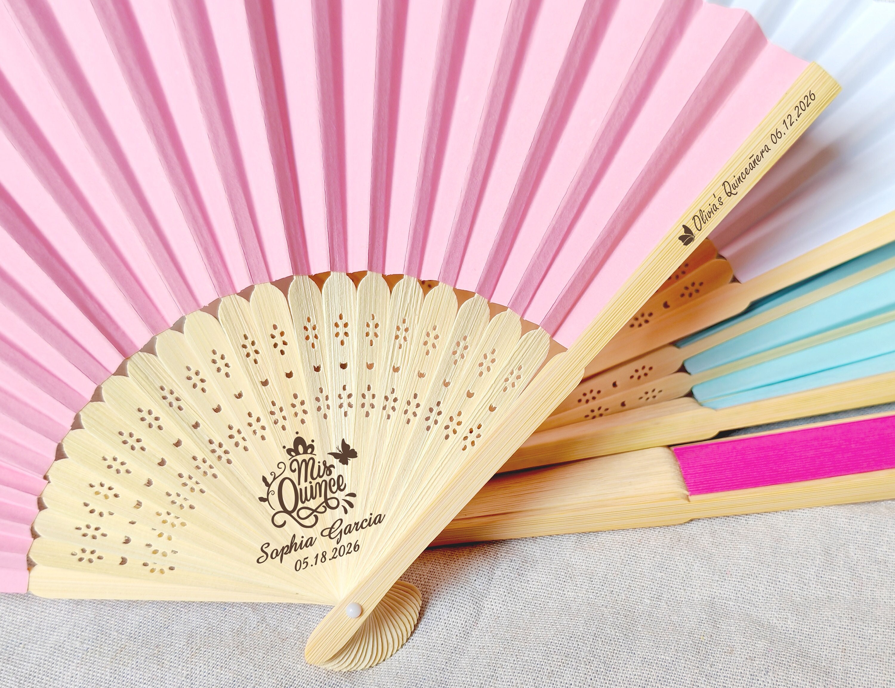 Mis Quince Favors Hand Fans/Custom Quinceañera Party Fan Favors/Quinceañera Favor for Guest/Personalized Paper Hand Fans for Sweet 16 Favros