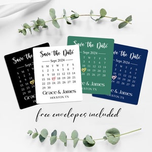 Puede incluir: Cuatro tarjetas de guardar la fecha con un dise&ntilde;o de calendario. Las tarjetas son negras, blancas, verdes y azules. Cada tarjeta tiene un calendario para septiembre de 2024 con un coraz&oacute;n en el 17. El texto en las tarjetas dice "Save the Date" y "Grace & James, Houston, TX".