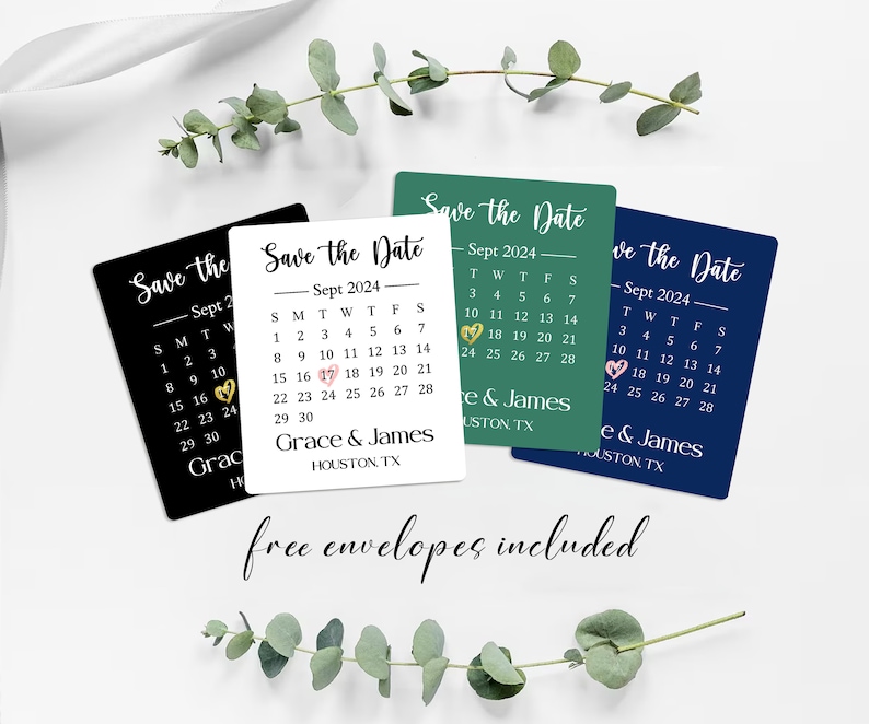 Puede incluir: Cuatro tarjetas de guardar la fecha con un dise&ntilde;o de calendario. Las tarjetas son negras, blancas, verdes y azules. Cada tarjeta tiene un calendario para septiembre de 2024 con un coraz&oacute;n en el 17. El texto en las tarjetas dice "Save the Date" y "Grace & James, Houston, TX".