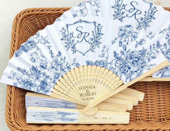 Custom Toile De Jouy Hand Fans/Bulk Wedding Favors/Chinoiserie Favor Fans for Wedding/Bridesmaid Proposal/Bridal/Bachelorette