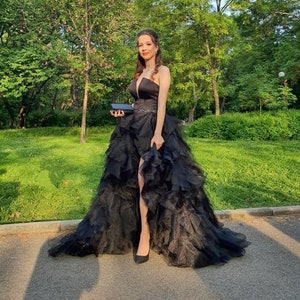 Black wedding dress tulle, Gothic wedding dresses, Two piece dress A-line, Black bridal gowns with detachable train, Black ball gown sexy